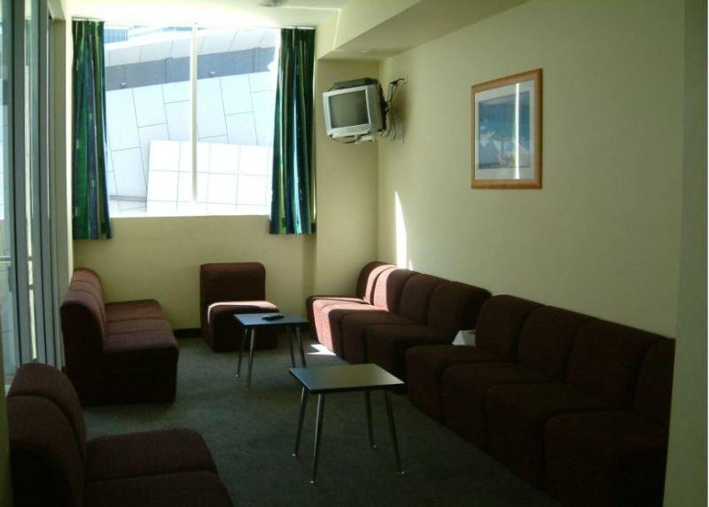 Base Brisbane Embassy Hostel Bagian luar foto