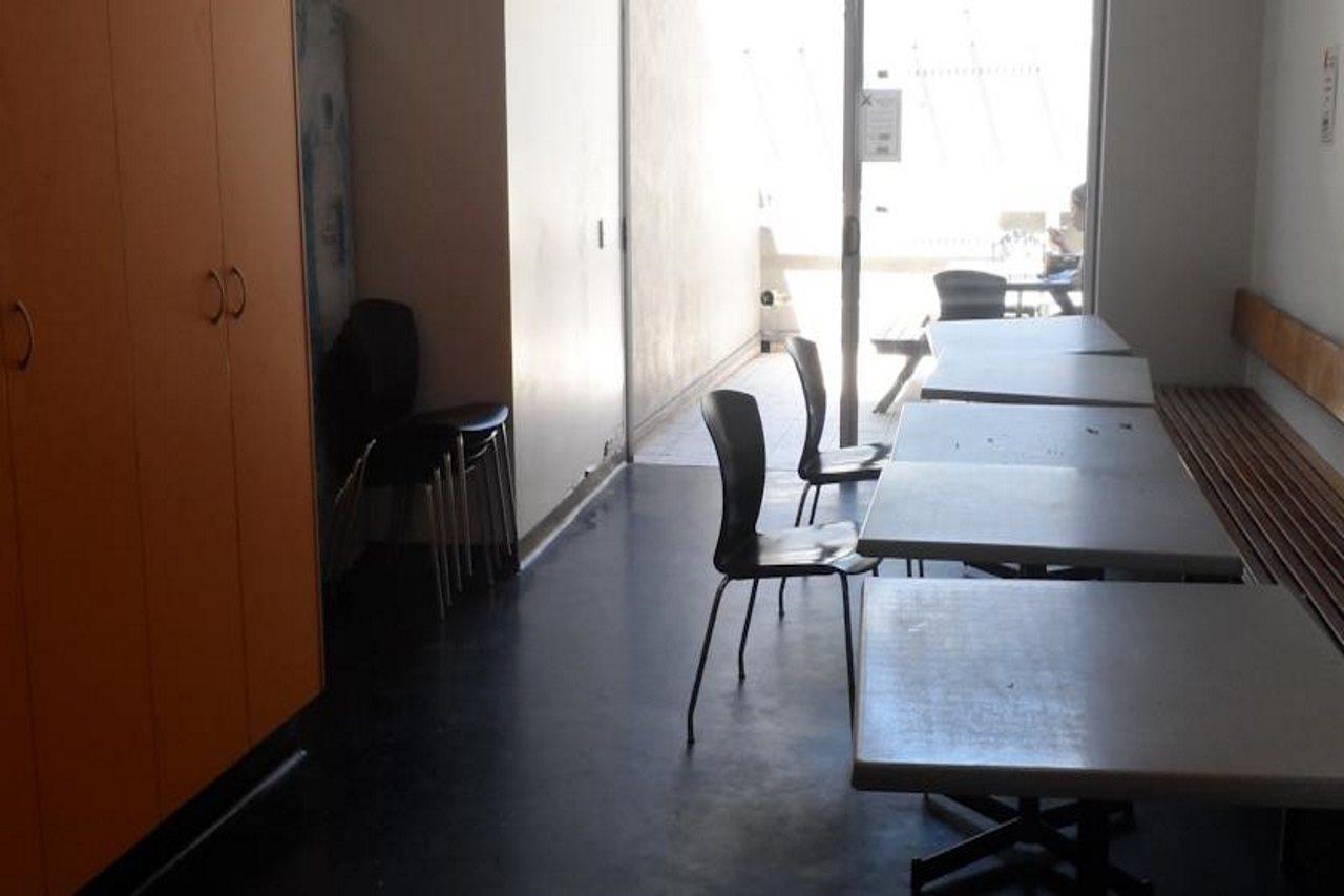 Base Brisbane Embassy Hostel Bagian luar foto